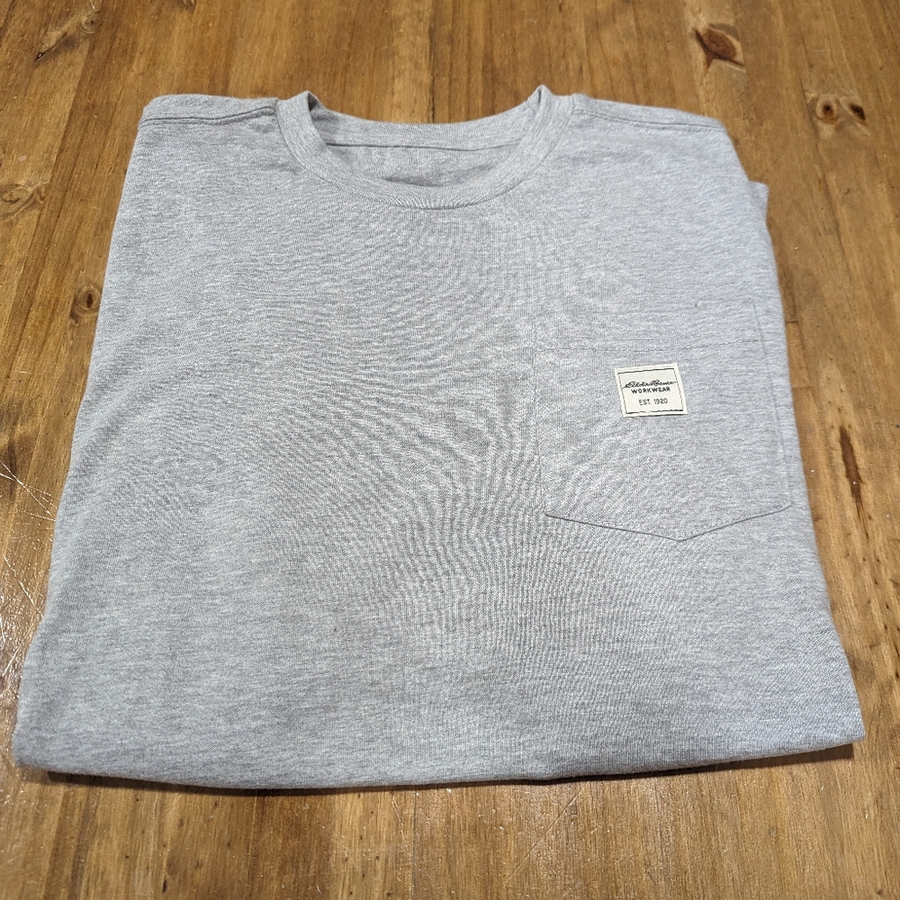 Eddie Bauer Gray Mens Workwear Pocketed T-shirt Size XL